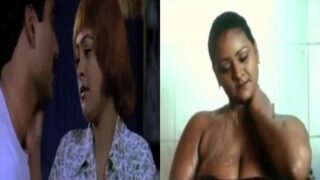 Shakeela periya mulai kanbithu kulithu kalla ool seiyum